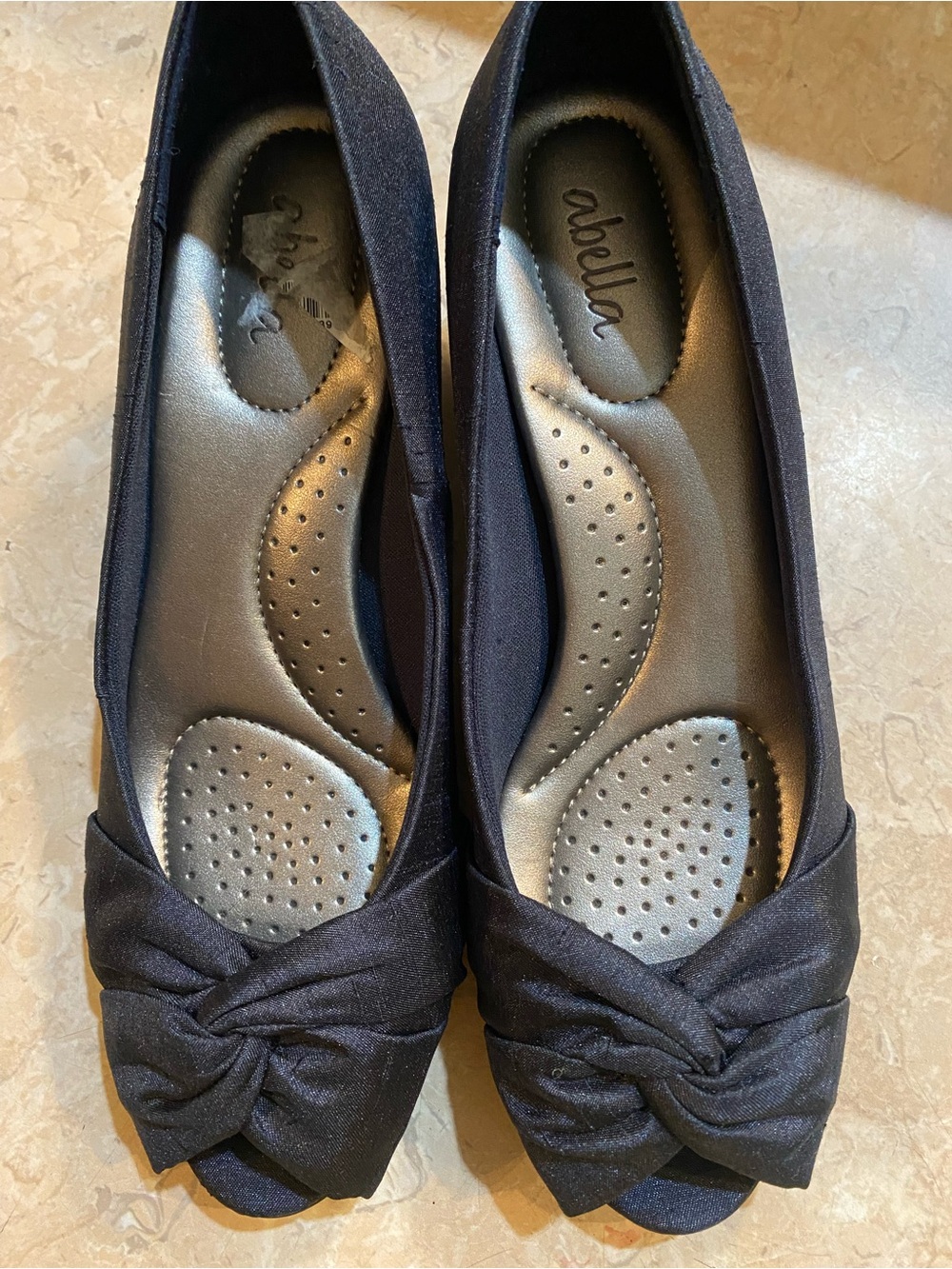 Abella Blue Knotted Peep-Toe small heels
With Cushioned Insole